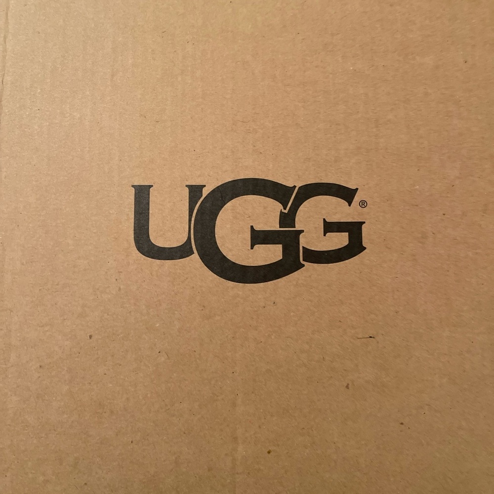 UGG SLIDE - Picture 3 of 4